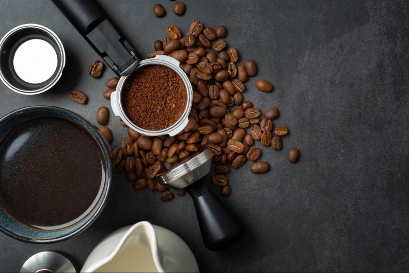 nhung-tieu-chuan-quan-trong-khi-chon-ca-phe-rang-xay-cho-quan-cafe