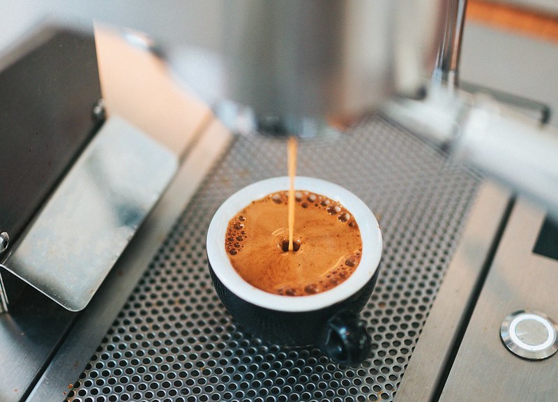 quy-trinh-tao-lop-crema-cho-espresso